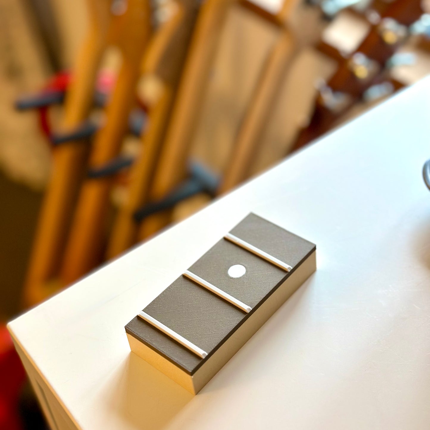 JIMI Pick Box – The Ultimate Keepsake for Guitarists