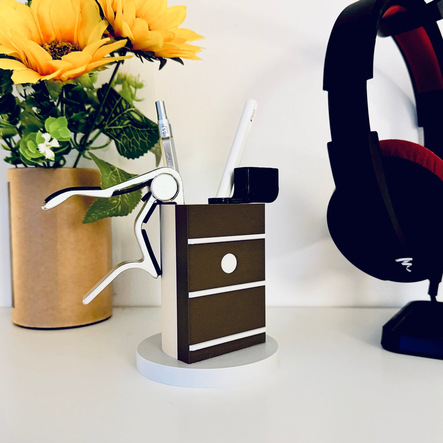 Guitar Pen Holder Gift, JIMI Desk Tidy