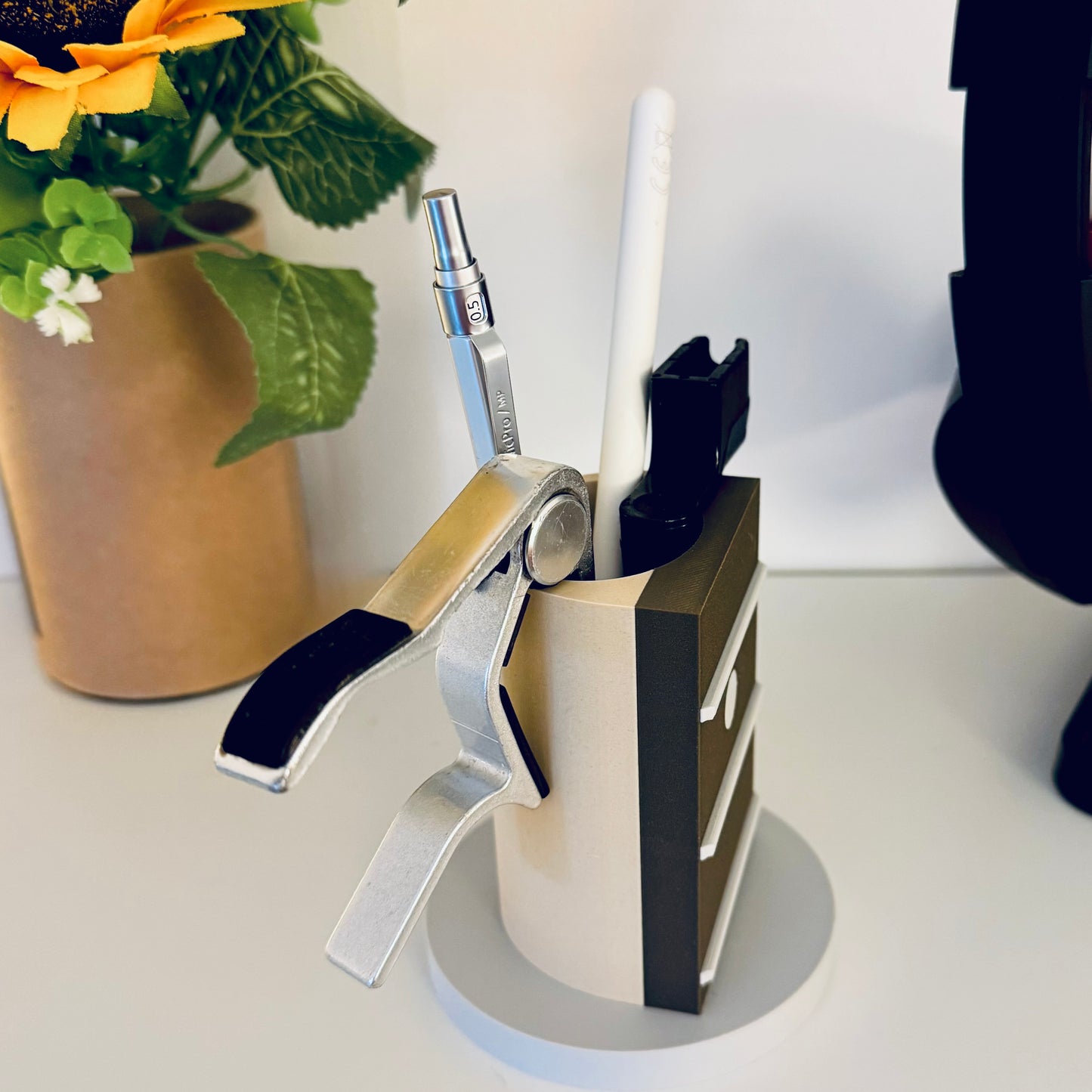 Guitar Pen Holder Gift, JIMI Desk Tidy